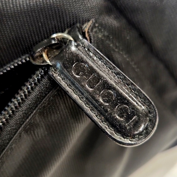 GUCCI Authentic Bamboo Black Classic Nylon Shoulder Bag 000 2058 0509 EUC!! - Picture 8 of 16